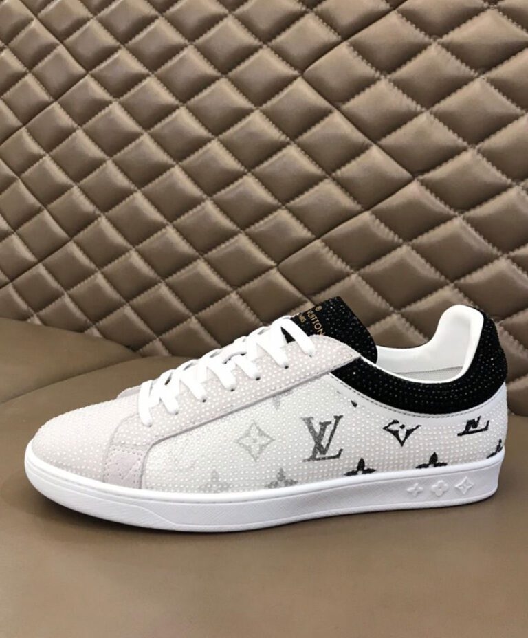 Louis Vuitton Men's Luxembourg Sneaker White - AlimorLuxury