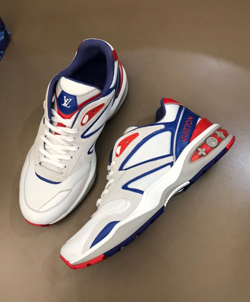 Louis Vuitton Men's LV Trail Sneaker White - Image 5