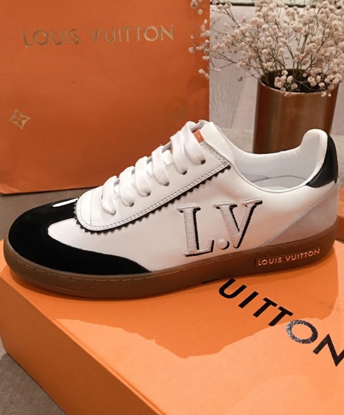 black louis vuitton sneakers womens