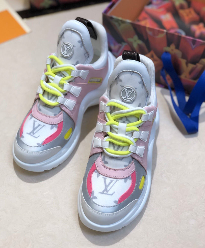 lv archlight sneaker pink