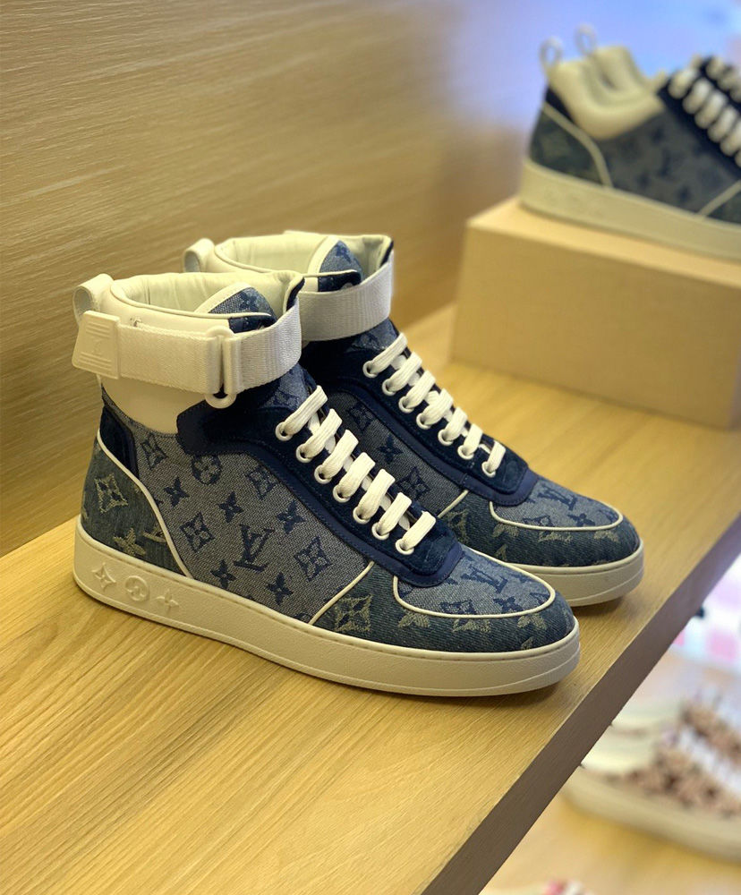 Louis Vuitton - High-top trainers - Size: Shoes / FR 48, UK 13 - Catawiki