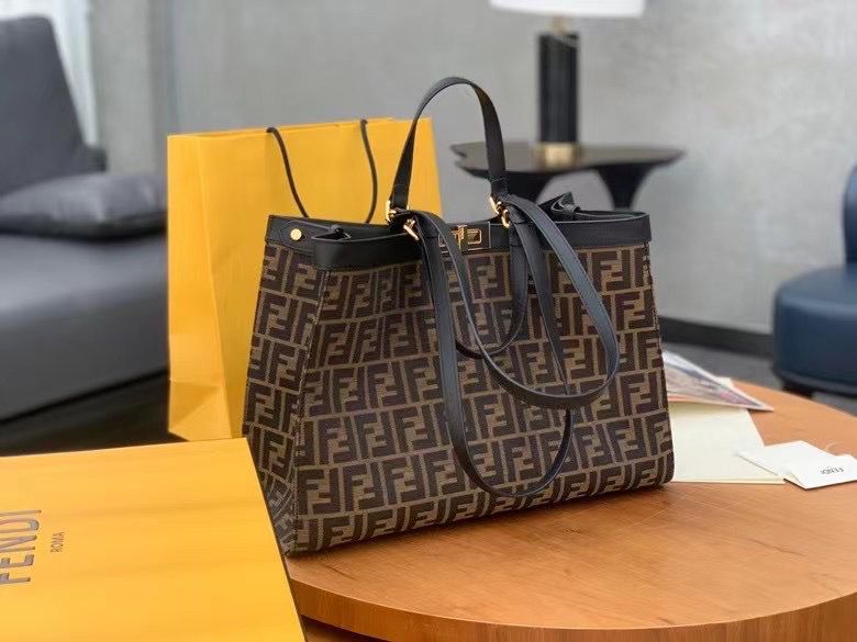 Fendi Peekaboo X-Tote Brown canvas bag - Image 3