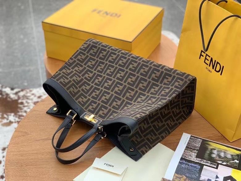 Fendi Peekaboo X-Tote Brown canvas bag - Image 4