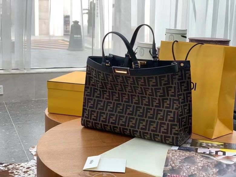 Fendi Peekaboo X-Tote Brown canvas bag - Image 6