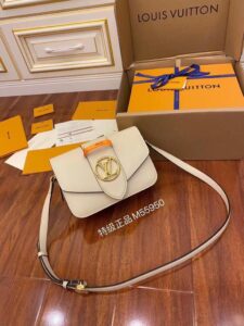 LOUIS VUITTON DUTY FREE PURSE