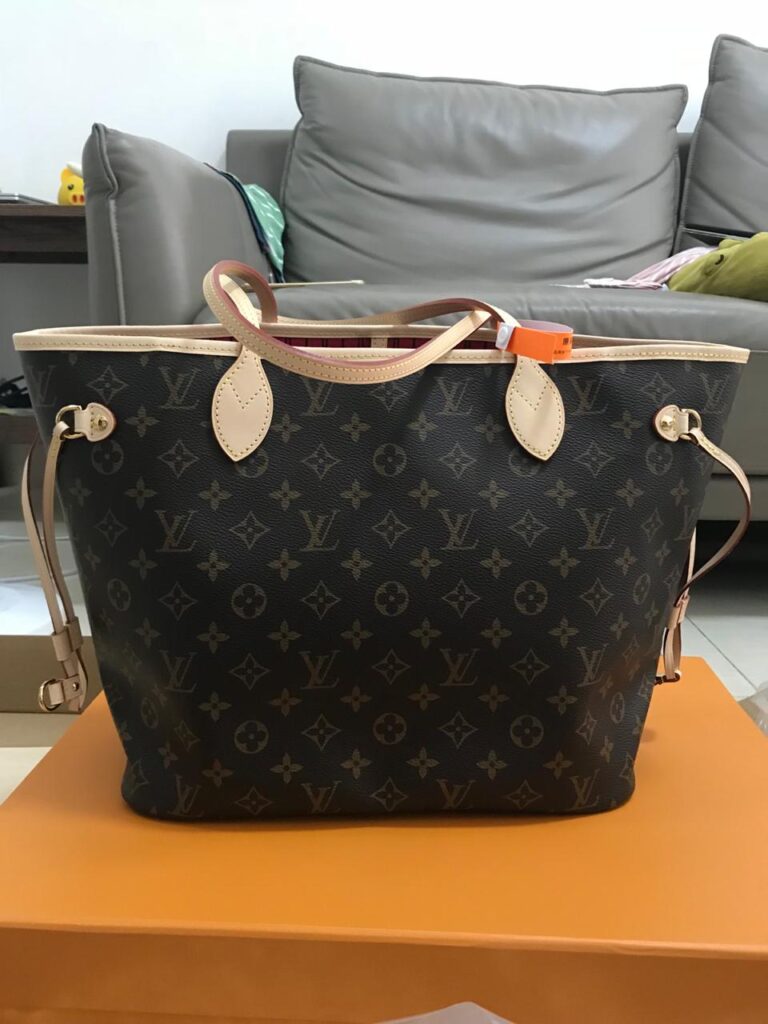 louis-vuitton-never-full-mm-duty-free-bag-alimorluxury