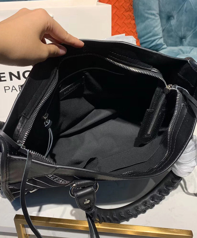 Balenciaga Classic City Medium Canvas Tote Black 30 cm - Image 7