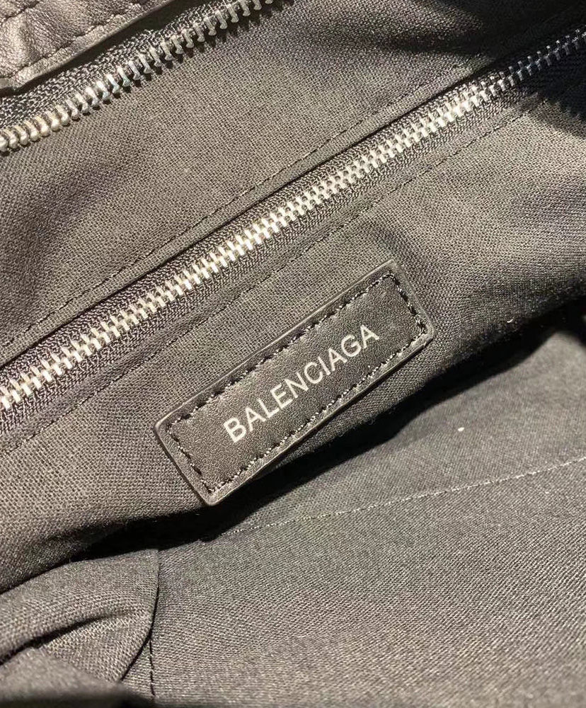 Balenciaga Classic City Medium Canvas Tote Black 30 cm - Image 8
