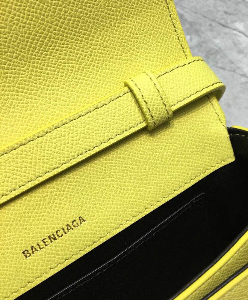 balenciaga ville day bag xs