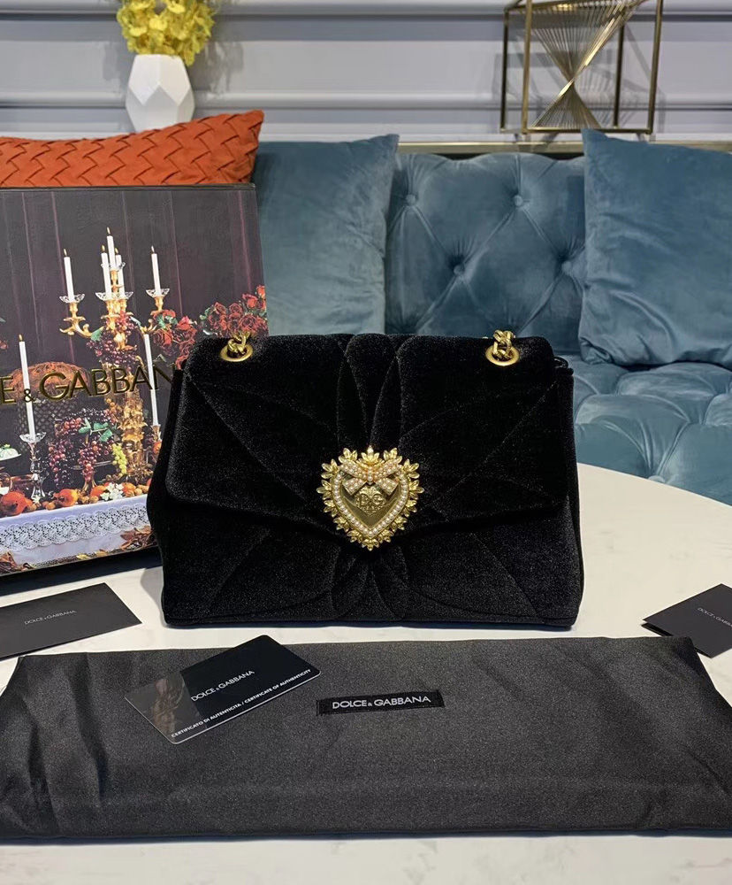 dolce gabbana medium devotion bag