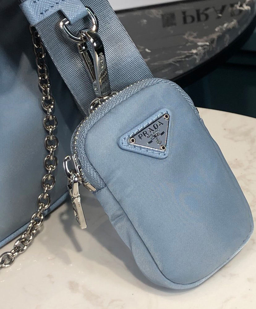 Prada Re-Edition 2005 nylon shoulder bag Light Blue - AlimorLuxury