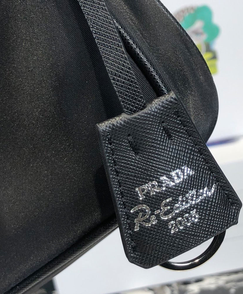 Prada Re-Edition 2005 nylon and Saffiano leather mini-bag Black - Image 3