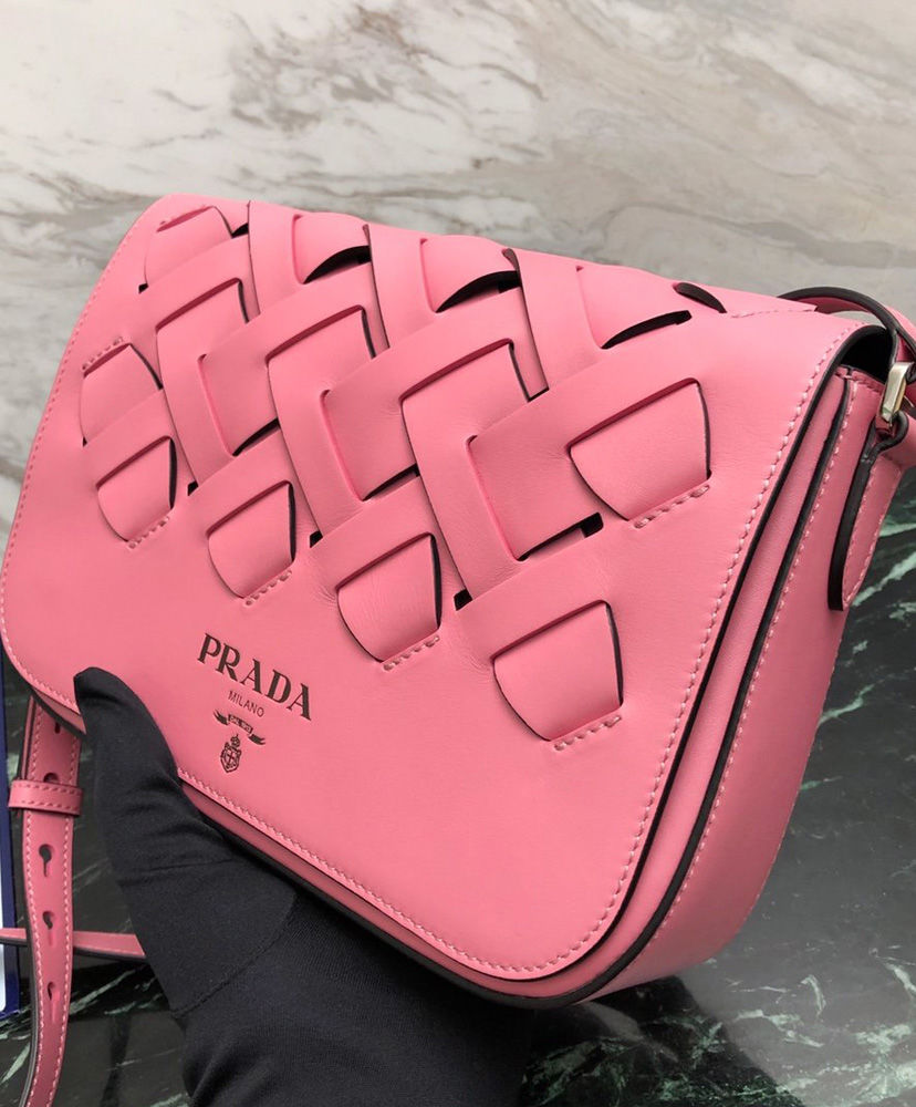 Prada Leather shoulder bag with large woven motif Pink - Image 2
