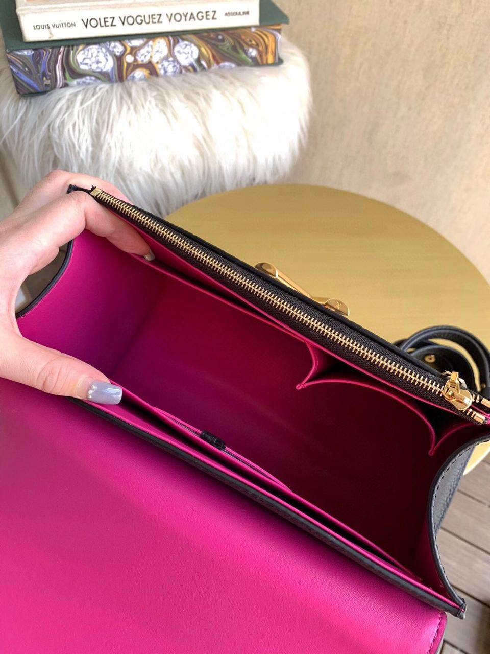 LV TWIST ONE HANDLE BLACK PURSE MM M57090 - Image 10