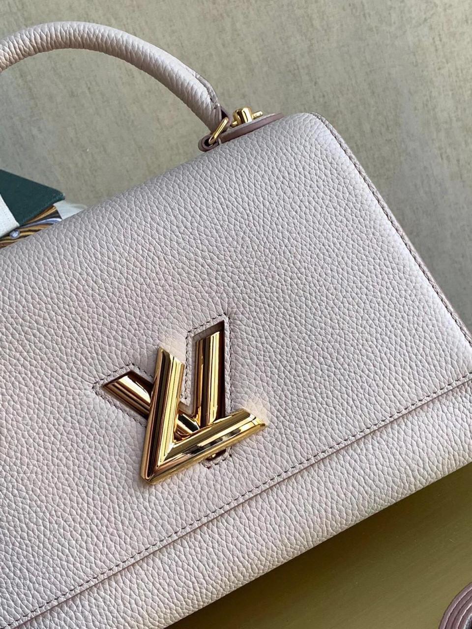 LV TWIST ONE HANDLE BEIGE BAG MM - Image 4