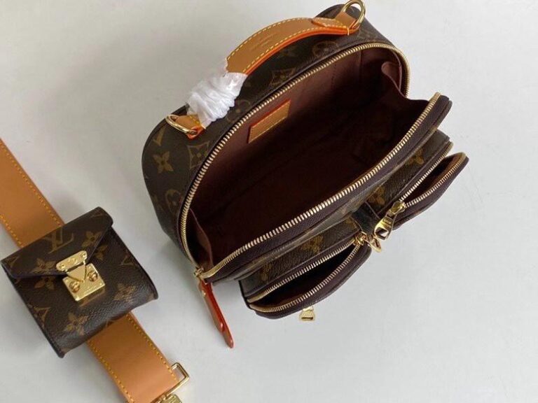 Lv Utility Crossbody Bag Black