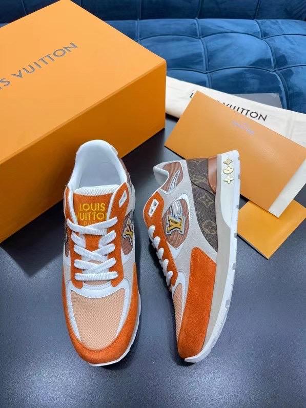 Louis Vuitton Run Away Orange Cloth ref.232572 - Joli Closet