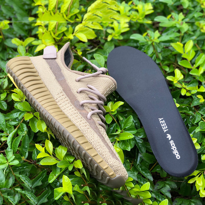 Yeezy 350 V2 "Marsh" - Image 2