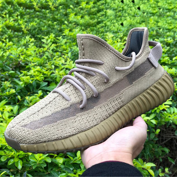 Yeezy 350 V2 "Marsh" - Image 3