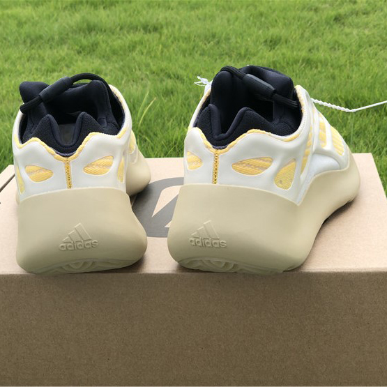 Yeezy Boot 700 V3 "Srphym" - Image 6