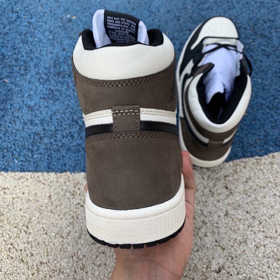 Air 1 High OG Sneaker - Image 5