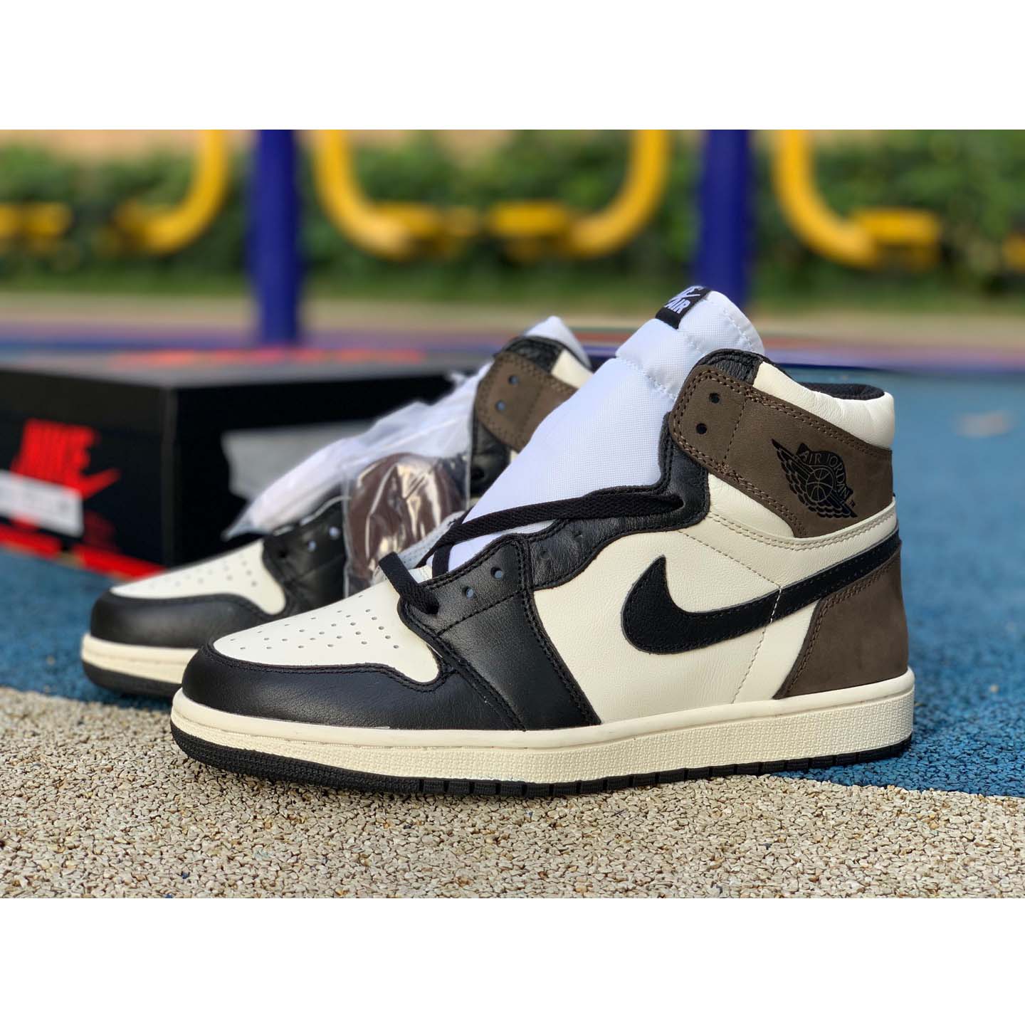 Air 1 High OG Sneaker