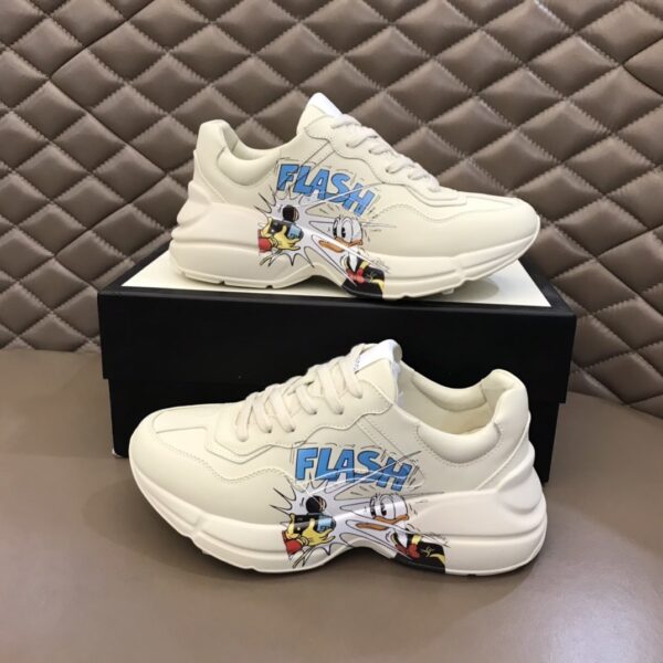 Disney Donald Duck Print Sneaker