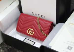 Gucci GG Marmont mini Red Purse