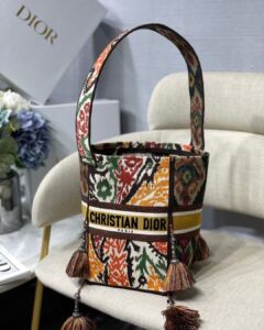 D-BUBBLE BUCKET BAG Yellow Multicolor Dior Paisley Embroidery