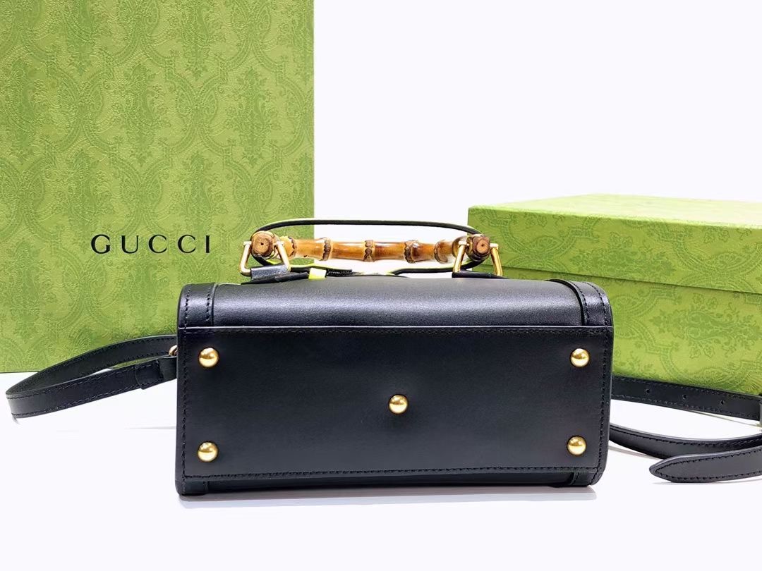 gucci mini diana bag