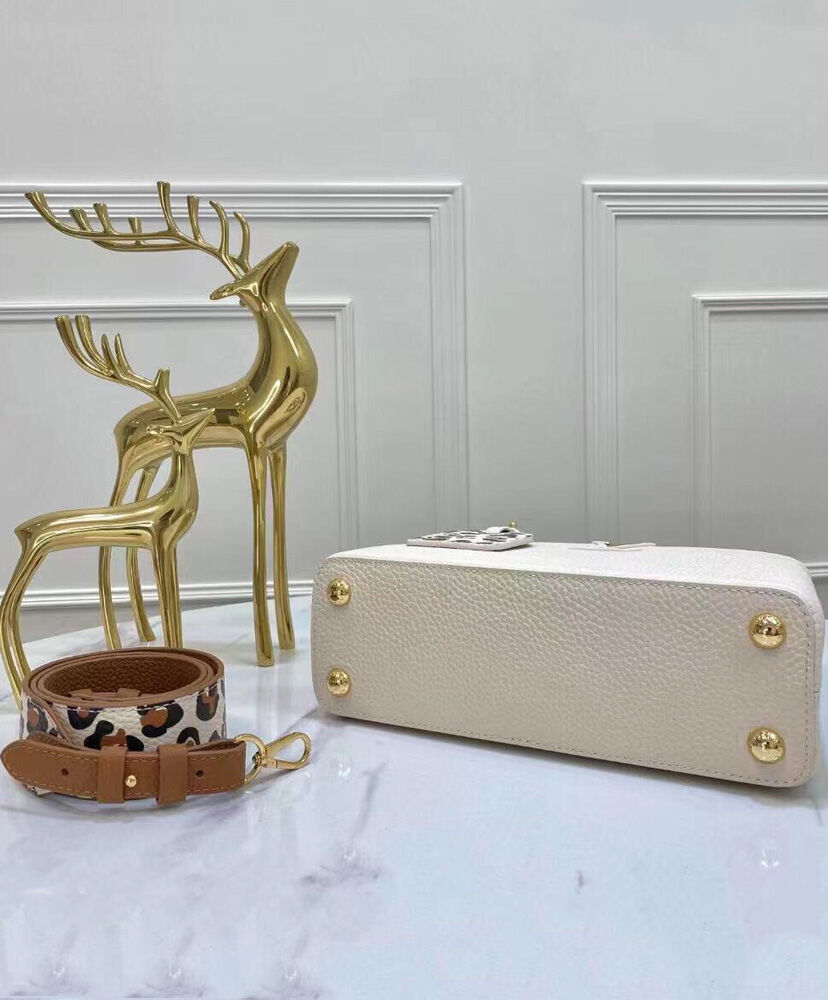 Louis Vuitton Capucines MM M58575 M58720 - Image 6