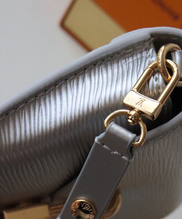 Louis Vuitton Padlock On Strap M80682 M80819 - Image 3