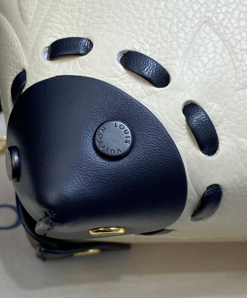 Louis Vuitton Petite Malle Ssouple Bag M58518 Cream - Image 9