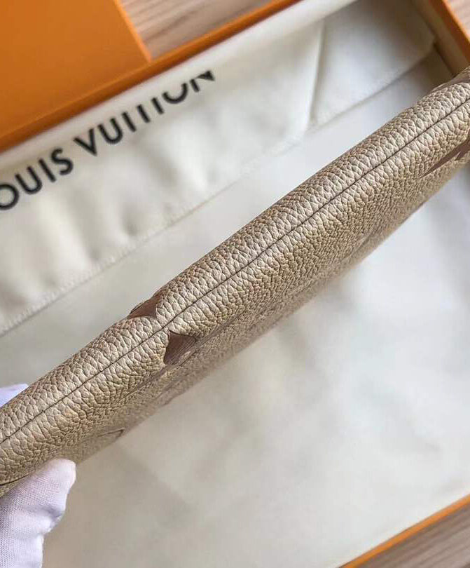 Louis Vuitton Daily Pouch M80174 Cream - Image 3