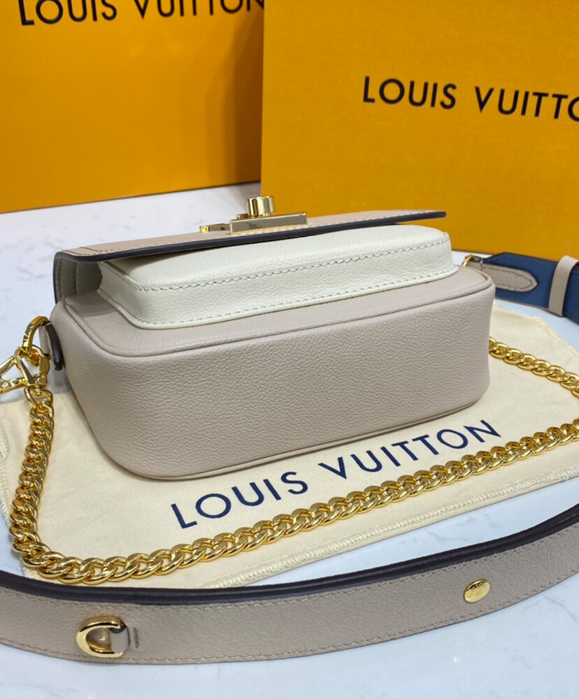 Louis Vuitton Lockme Tender Bag M58554 M58555 M58557 - Image 4