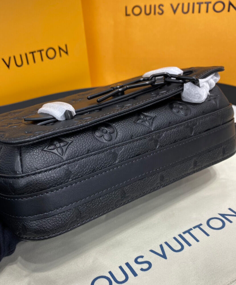 Louis Vuitton Steamer Messenger M57307 Black - Image 4