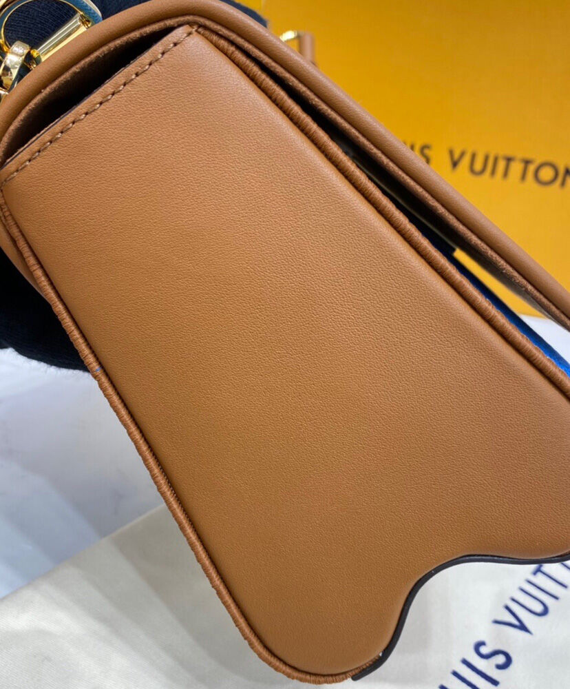 Louis Vuitton Twist MM M57659 Blue - Image 2