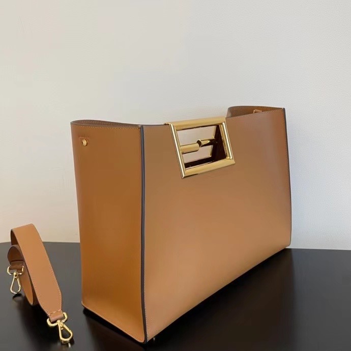 Fendi WAY Medium Beige leather bag