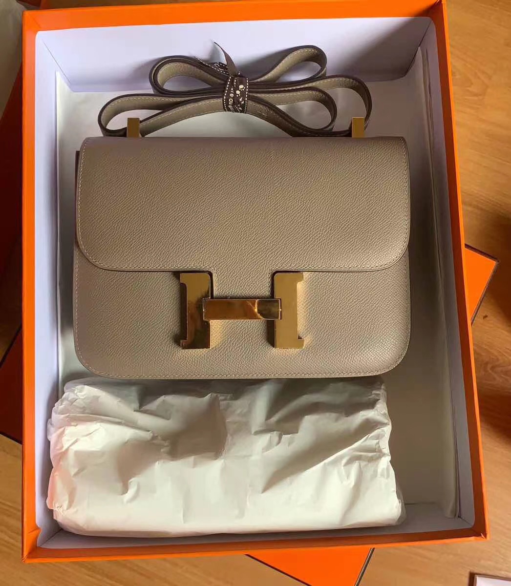 Hermes Taupe Brown Atoll Epsom Constance 24cm