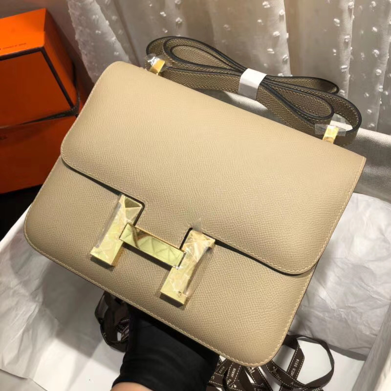 Hermes Beige Atoll Epsom Constance 24cm