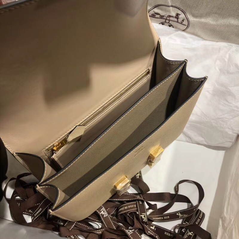 Hermes Beige Atoll Epsom Constance 24cm - Image 7