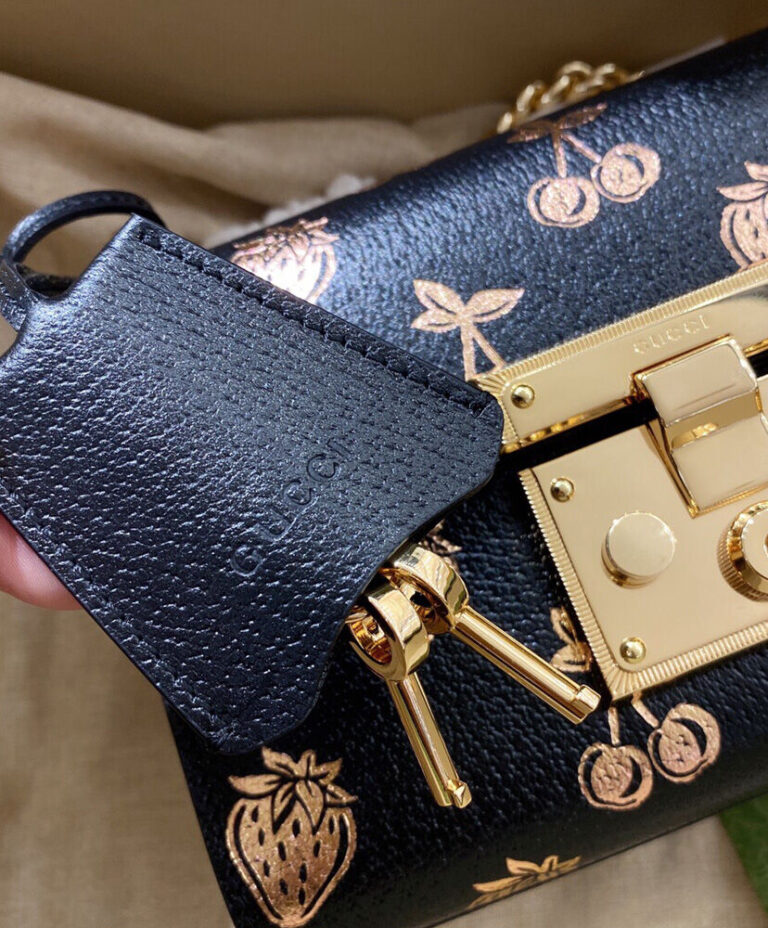 Gucci Padlock Small Berry Shoulder Bag 676238 AlimorLuxury