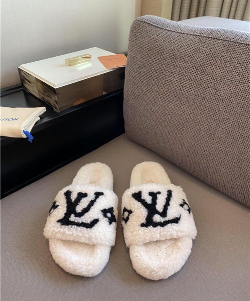 lv wool slippers