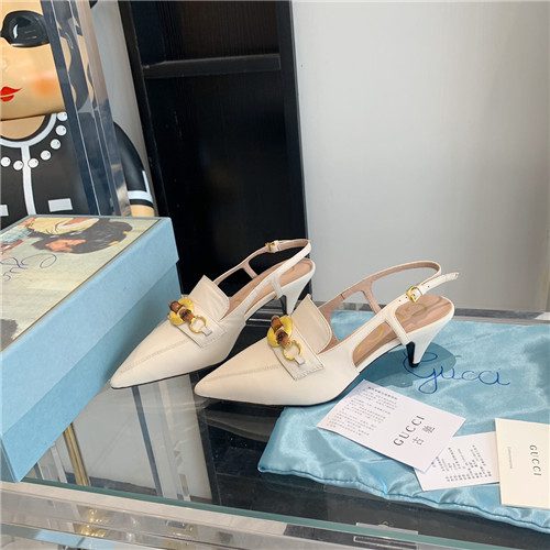 Gucci Pointed Toe Sandals Womens