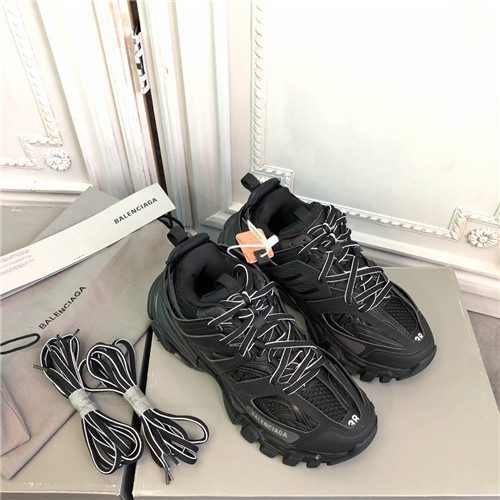 balenciaga track 3.0 black