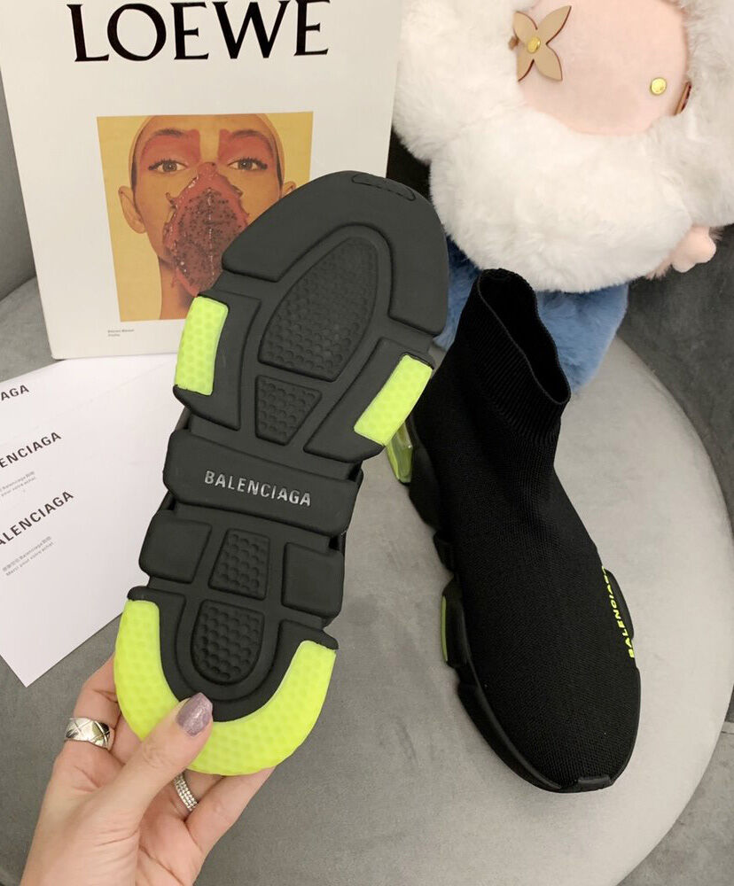 Balenciaga Unisex Speed Clear Sole Sneaker - Image 9