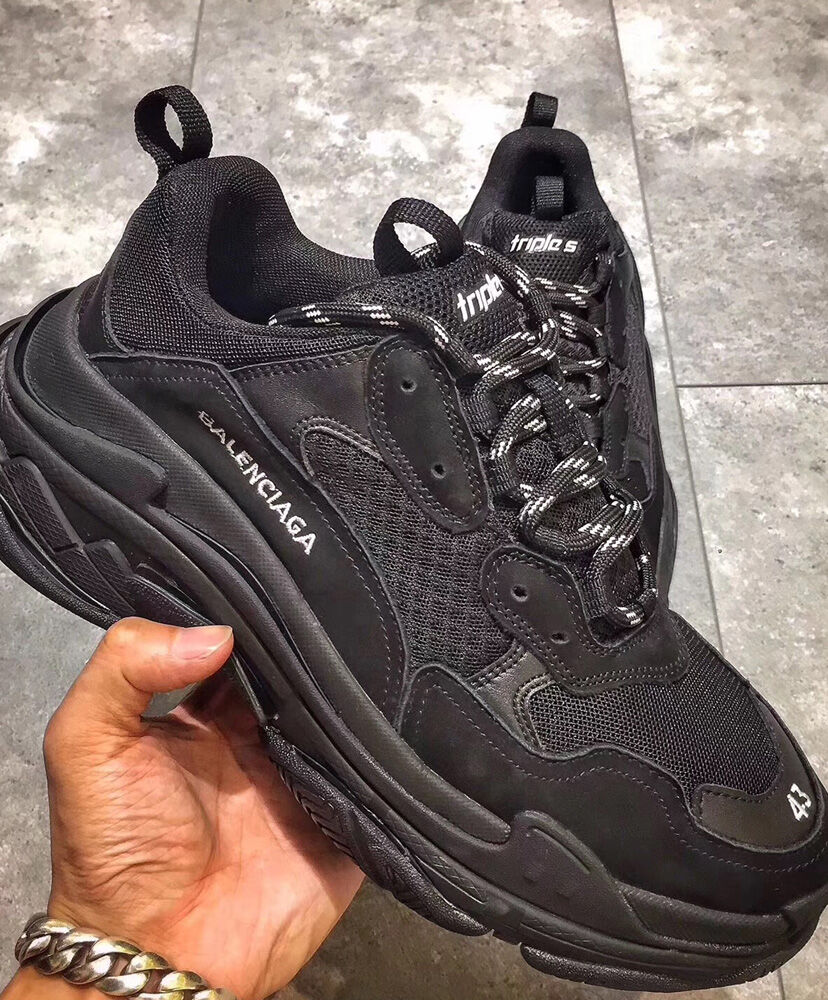Balenciaga Unisex Triple S Sneakers - Image 4