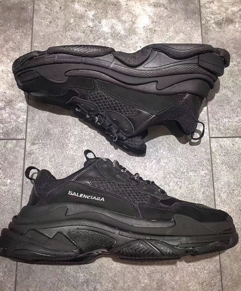 Balenciaga Unisex Triple S Sneakers - Image 7