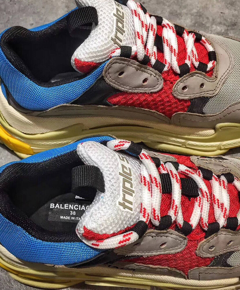 Balenciaga Unisex Triple S Sneakers - Image 6