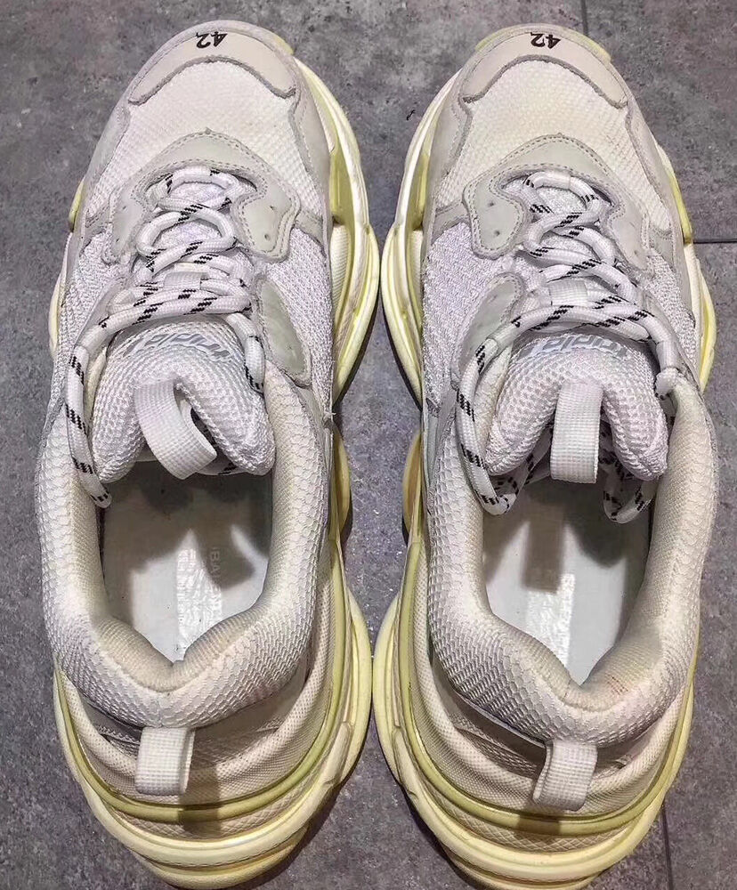 Balenciaga Unisex Triple S Sneakers - Image 5
